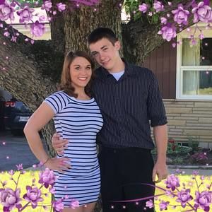 Meet your Posher, Dakota